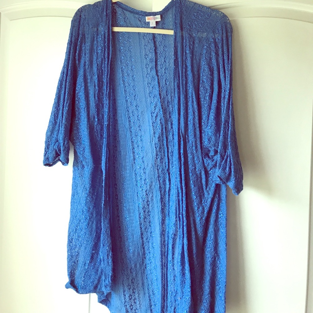 Blue lace LuLaRoe Lindsay size L