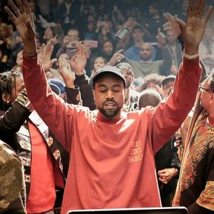 Meet your Posher, Javier