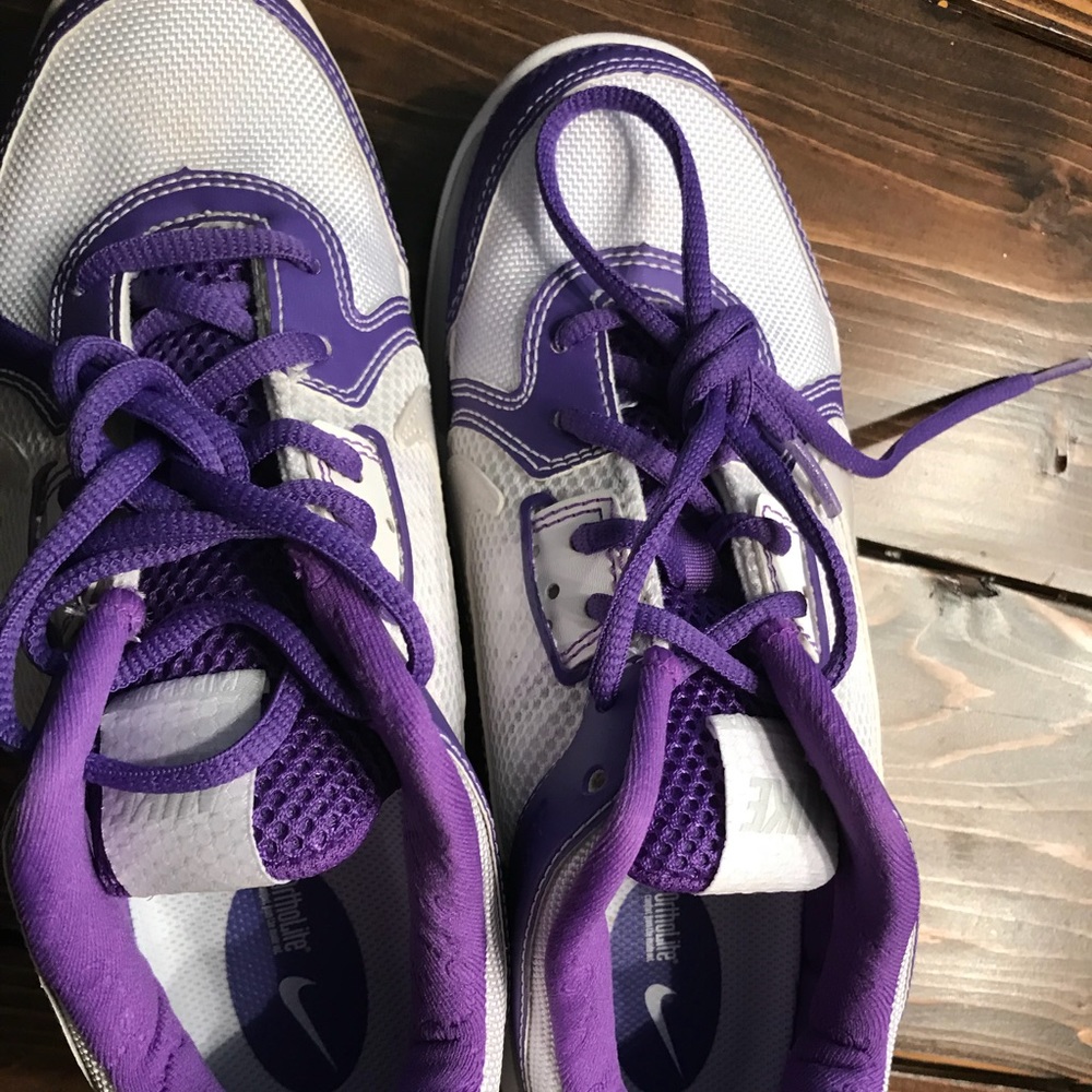 Ladies Nike Basketball Shoes