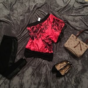 NWT Silky Red Black Floral Kimono Top