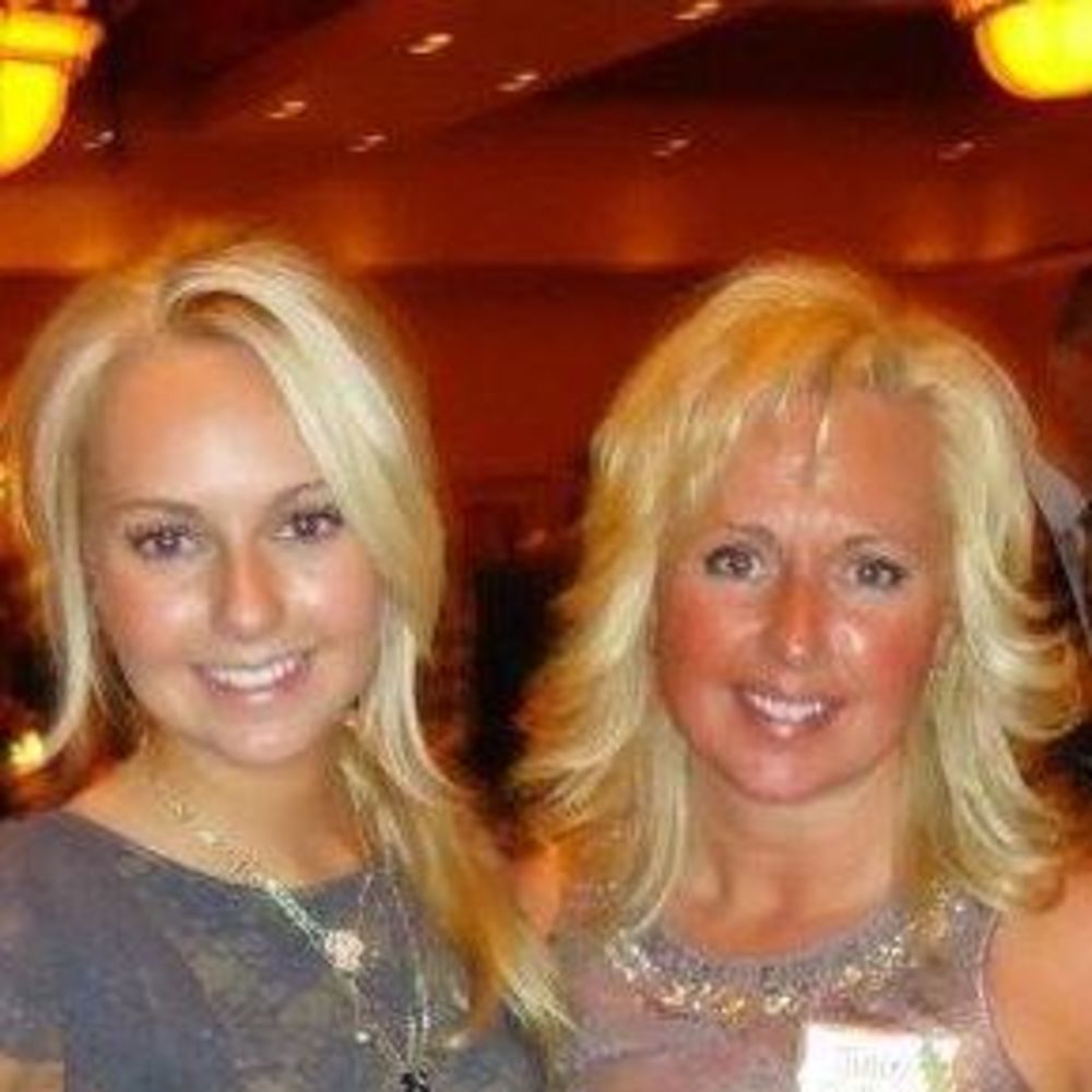 Meet your Posher, Julie