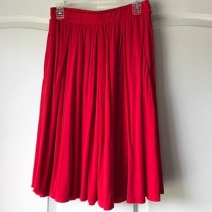 Red LuLaRoe Madison L pockets!!!