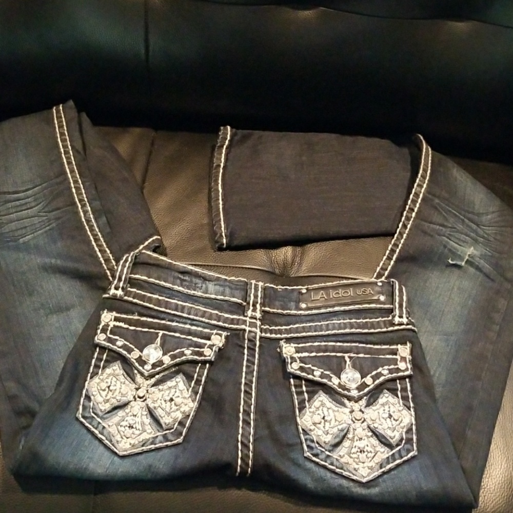 Bling on the pockets cute pants