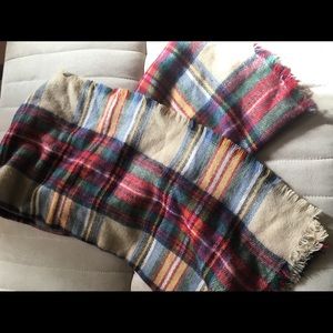 Blanket scarf- BNWT! Perfect for fall!