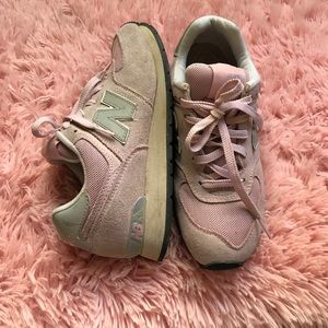 USED pink new balance