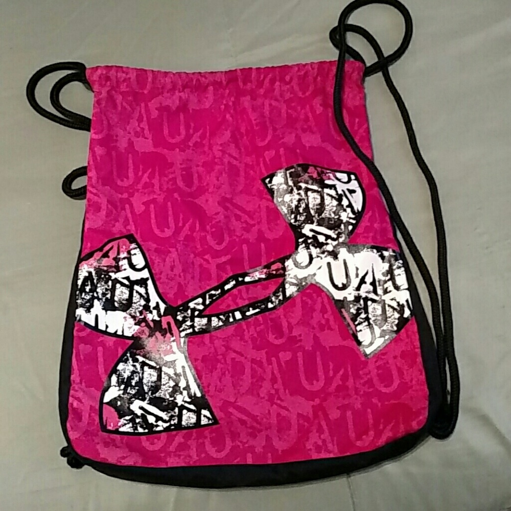 Under Armour drawstring bag