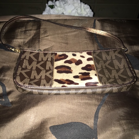 Michael Kors Leopard Print Bag - Picture 1 of 3