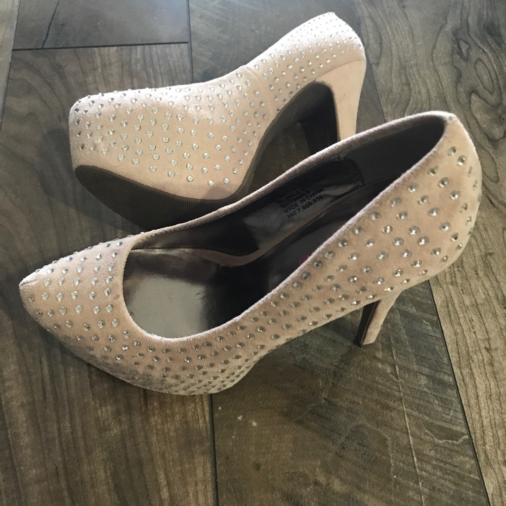 NWOT Rhinestone Embellished Heels