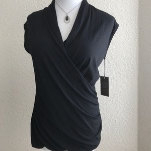 Vince camuto essentials black top