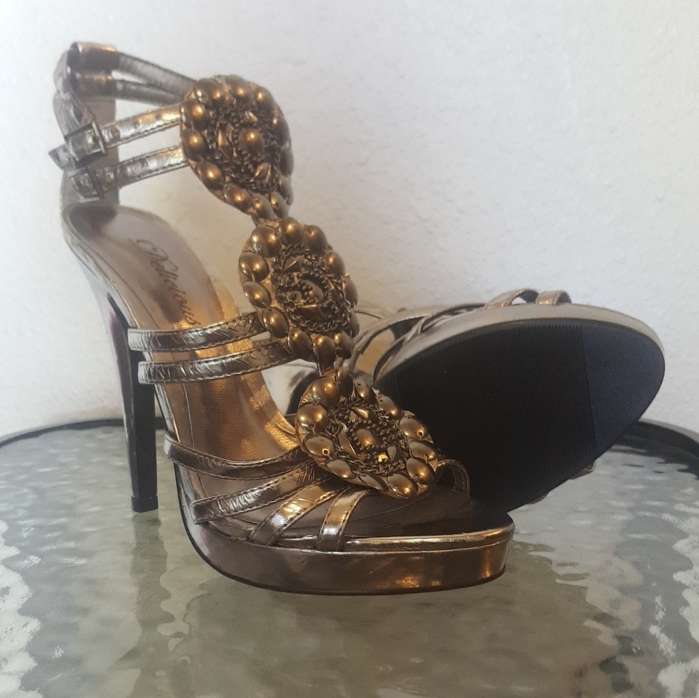 Metallic Heels from Delicious