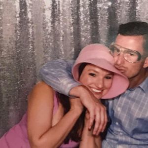 Meet your Posher, Adrianne