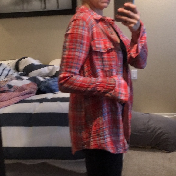 Treasure & Bond Plaid flannels - Picture 5 of 7