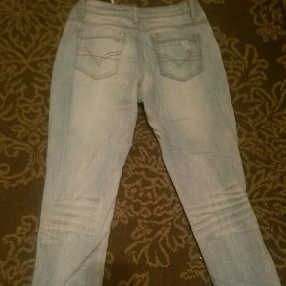 NWT Encore Light Blue Skinny Jeans with Rips - Picture 2 of 2