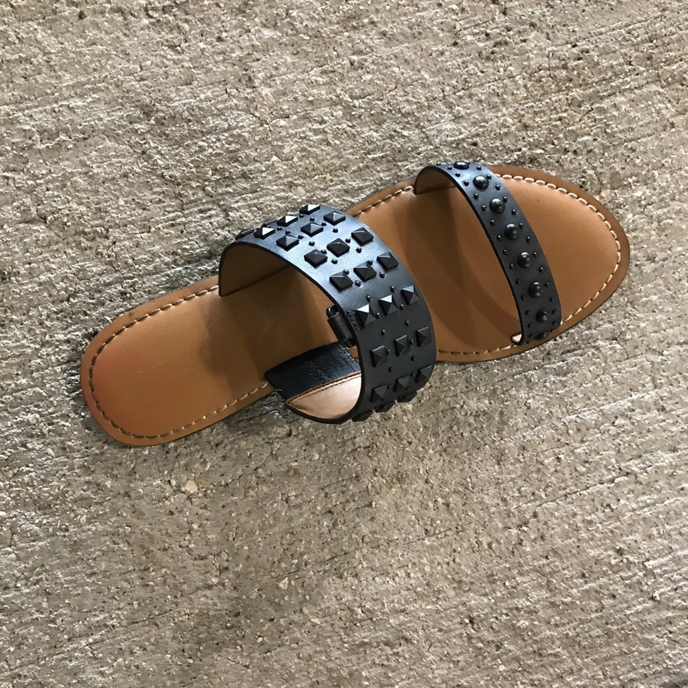 Black sandals