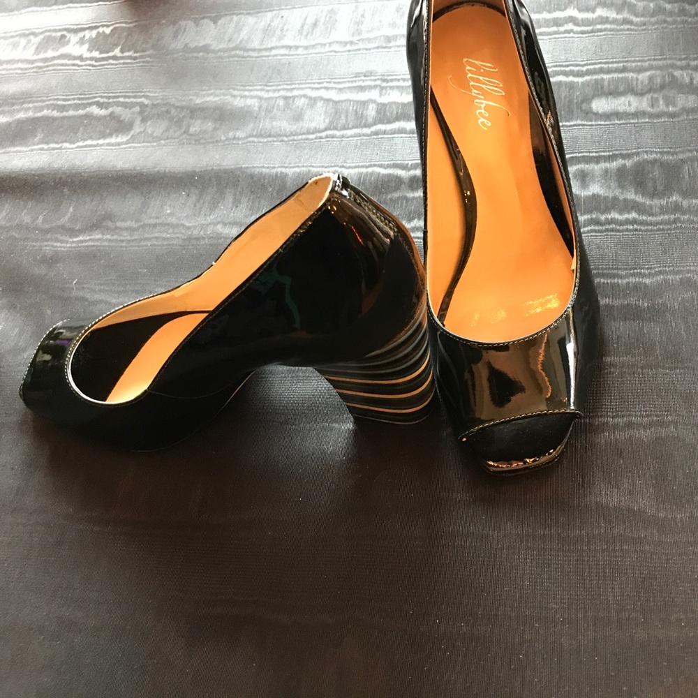 Lillybee open toe shoes