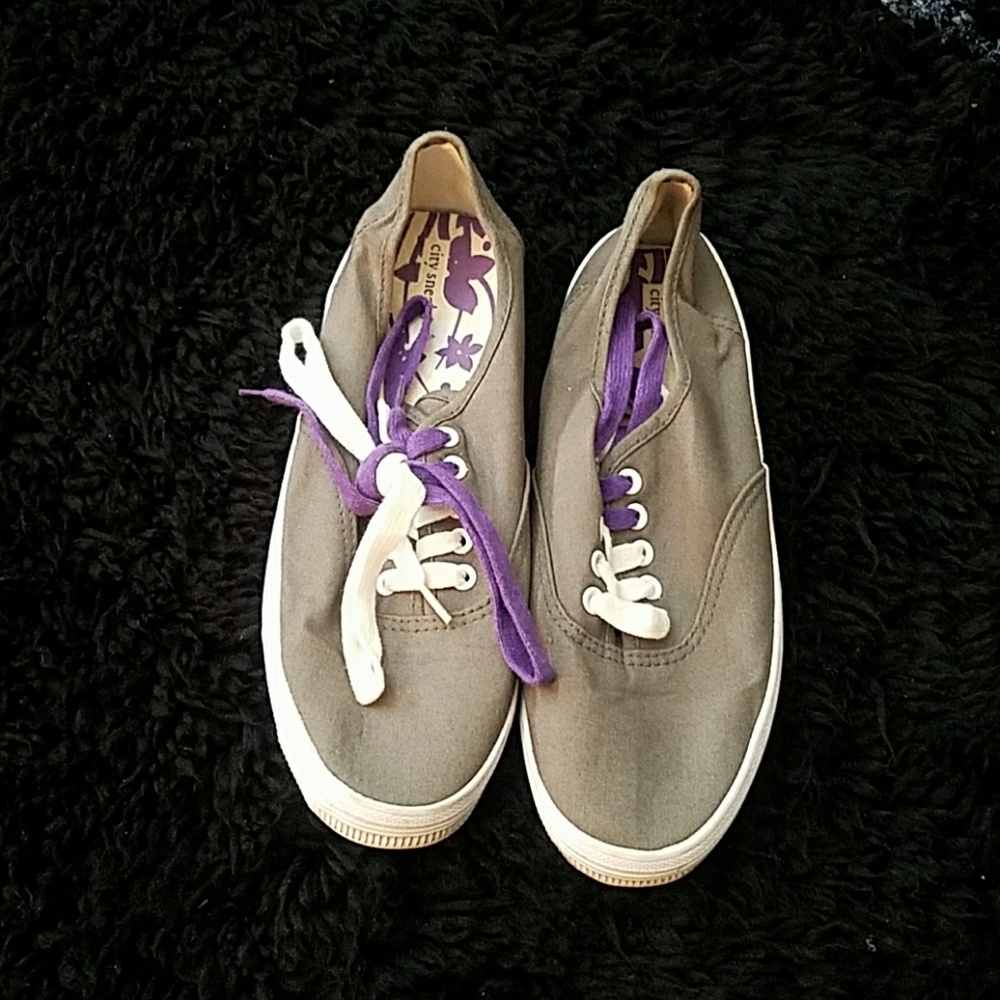 Gray Shoes