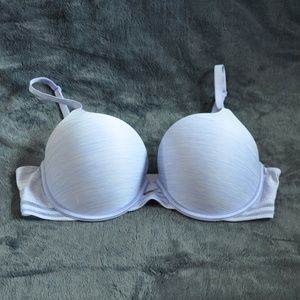 Victoria's Secret T-Shirt Perfect Shape Bra