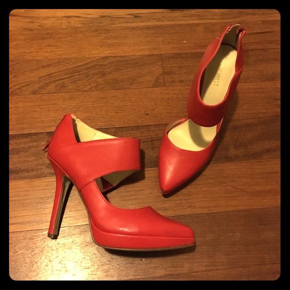Nine West Shoes - Red Heels 👠