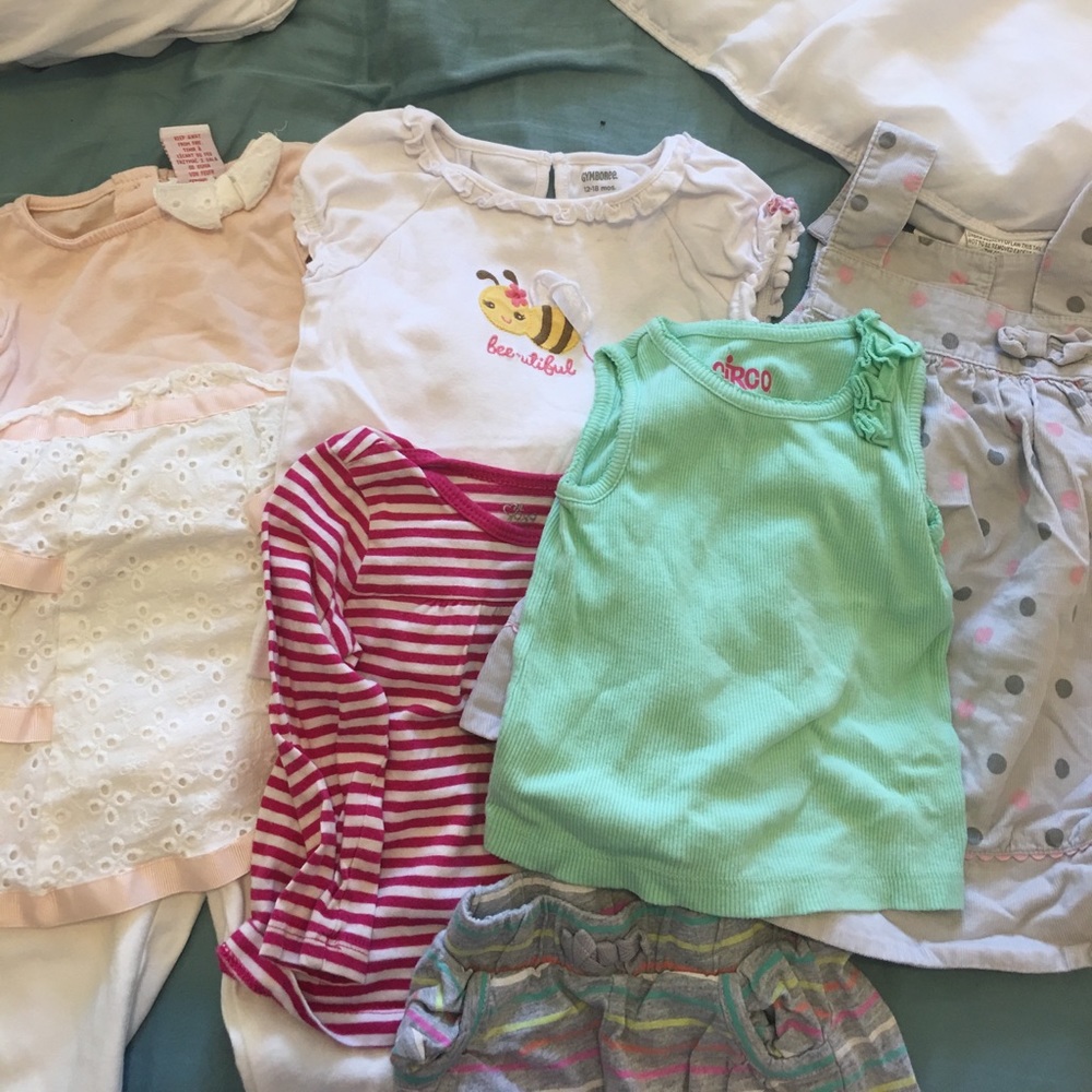 ✨✨✨12-18 Month Girl Bundle Fall/Spring - Picture 5 of 5