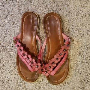 Cute Maurices Flower Flip Flops