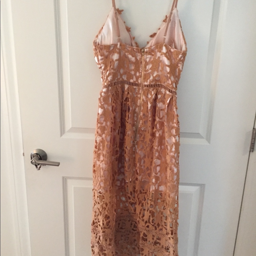 💓NWT NLW Crochet Floral Dress, small - Picture 2 of 3