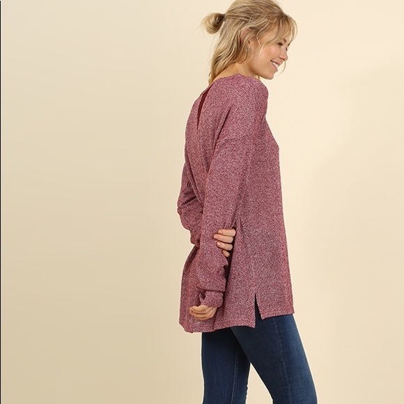 UMGEE Cranberry Knit Top w/ Keyhole Detail - Picture 2 of 4