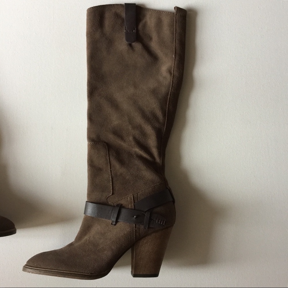 NWOB Dolce Vita Vita suede brown boots size 8 - Picture 5 of 8