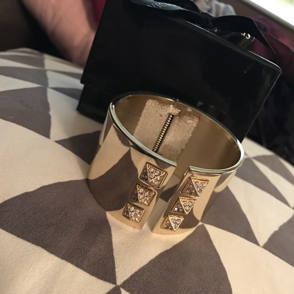 Victoria's Secret Jewelry - Victoria's Secret Limited Edition Gold Bracelet