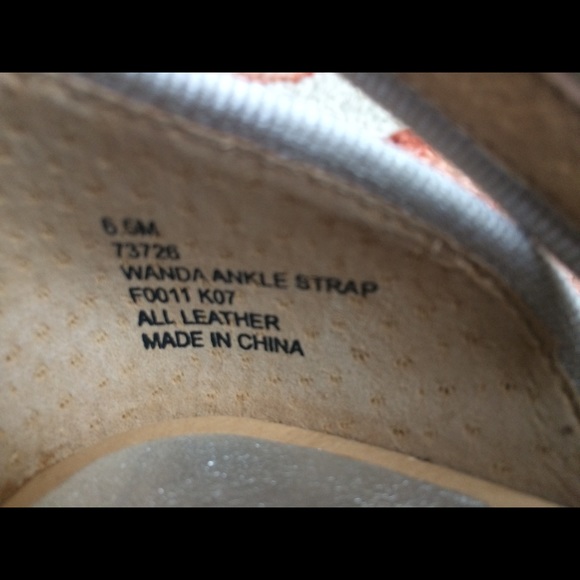 FRYE Wanda Wedge heels - Picture 3 of 3