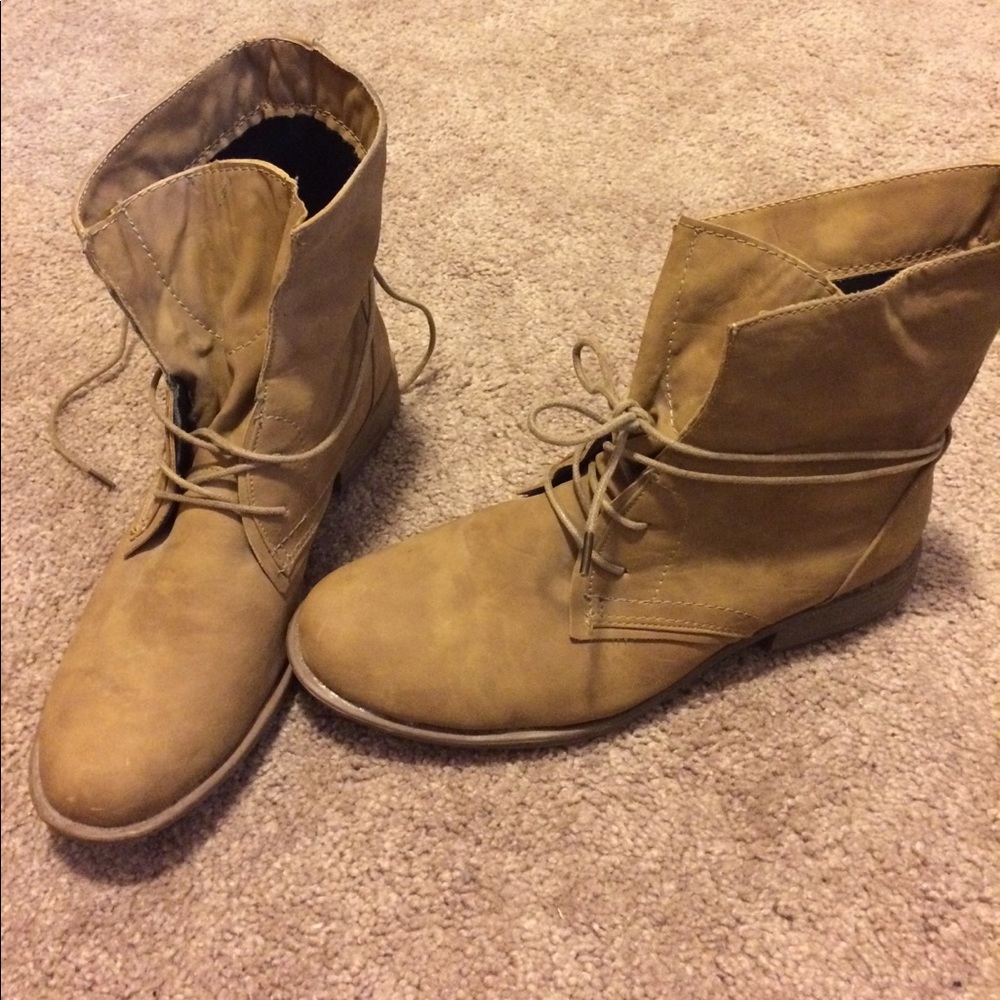 Short Boots