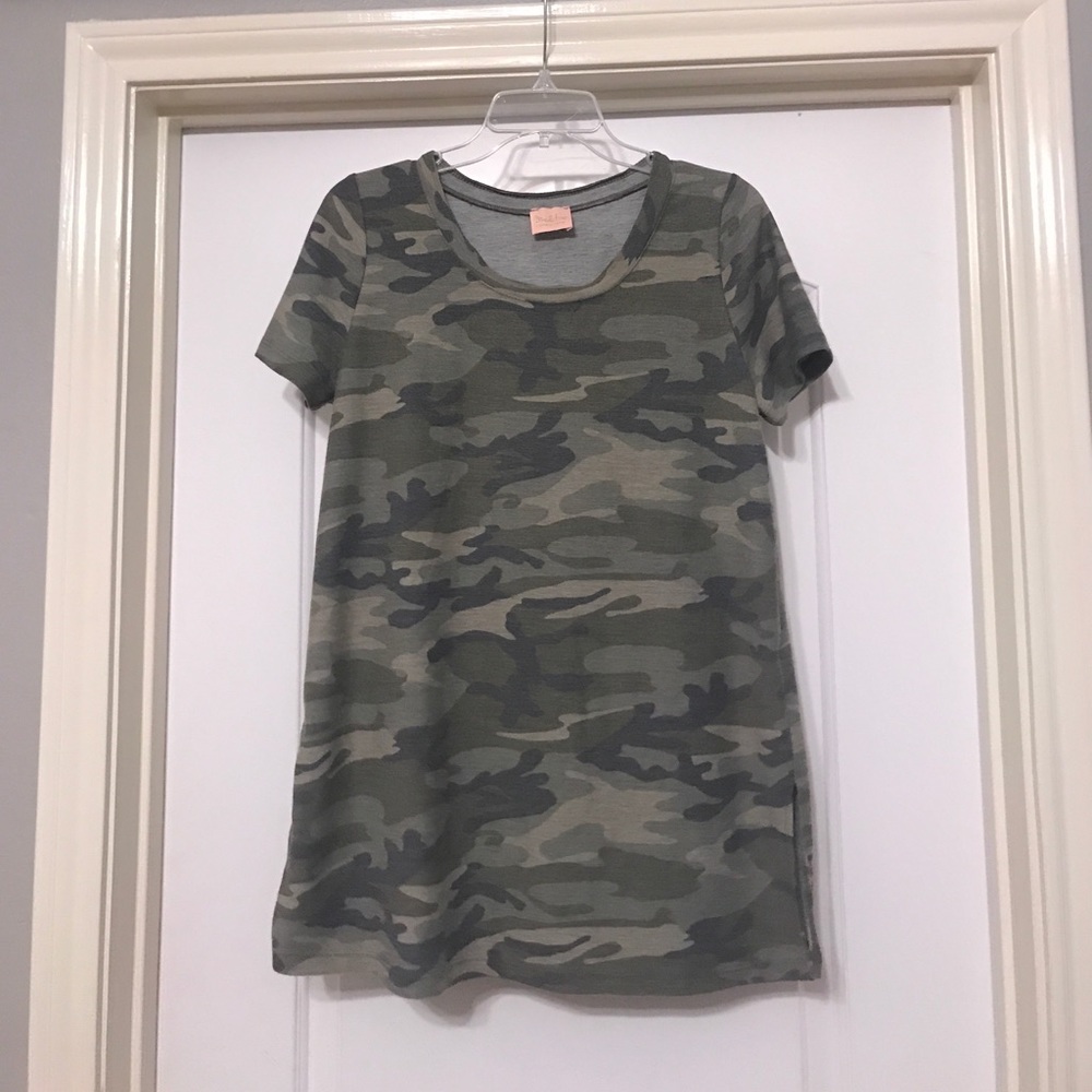 Camo Tee from GaudyMe