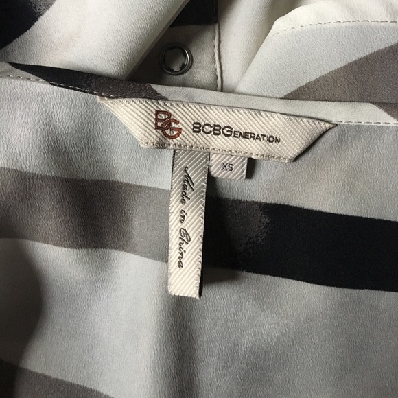 BCBGeneration Striped Silky Halter Tank - Picture 6 of 7