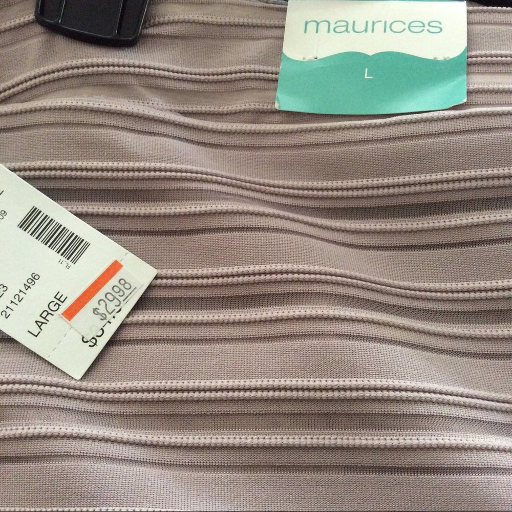 NWT Pencil Skirt, PALE DUSTY LAVENDER COLOR.