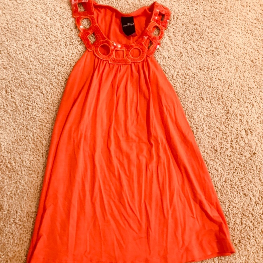 Coral colored decorative tank size S from Brazil