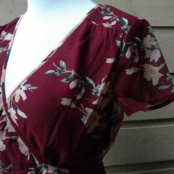 Floral Wrap Dress S-XL - Picture 4 of 8