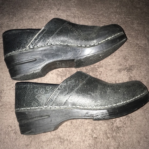 Sanita Clogs Size 38 - Picture 2 of 5