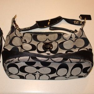 Coach Handbag- Signature Blk/Gr Signature Hobo Bag