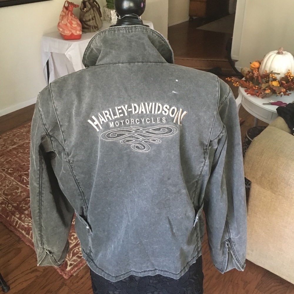 Large womans Harley Davidson grey jacket