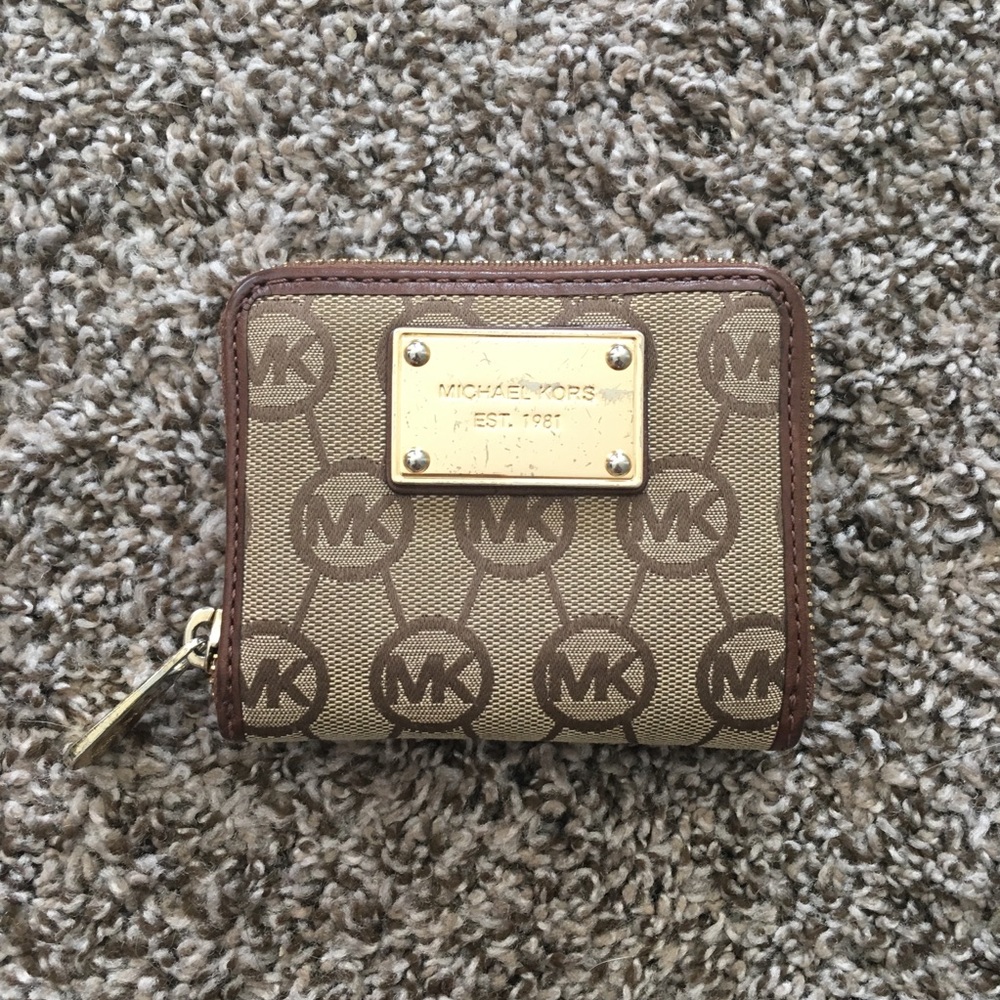 MK wallet