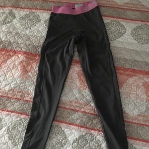 Nike pro workout leggings