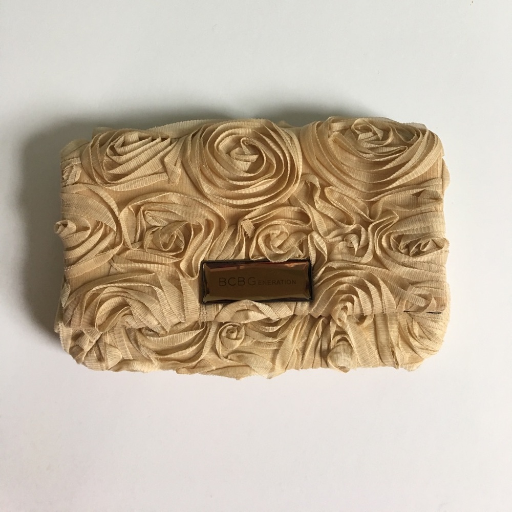 NWOT BCBGeneration Clutch