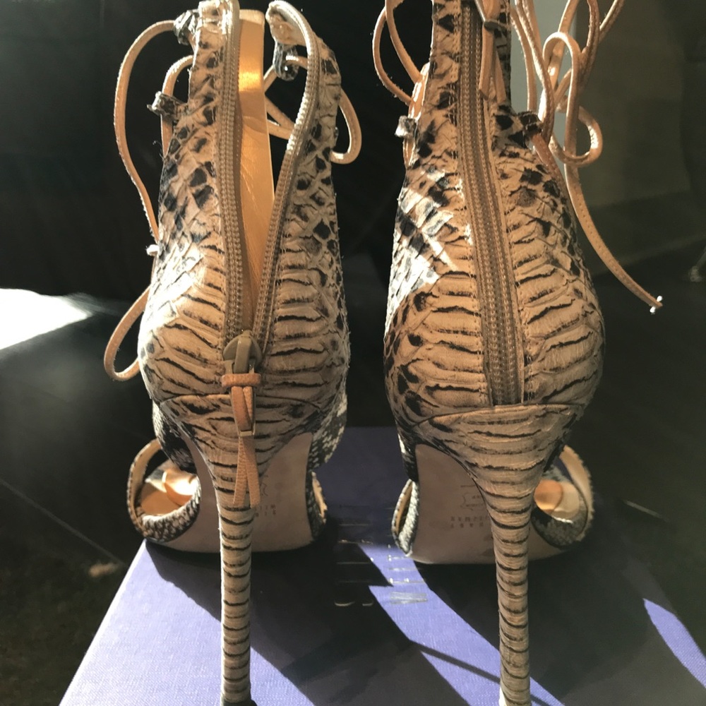 Stuart Weitzman - Legwrap 10M ⚠️Moving Sale⚠️ - Picture 4 of 7