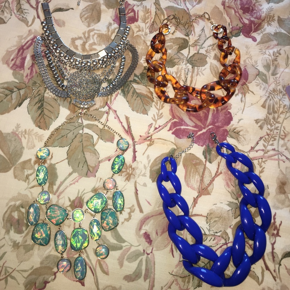 STATEMENT NECKLACES H&M and ANTHROPOLOGY