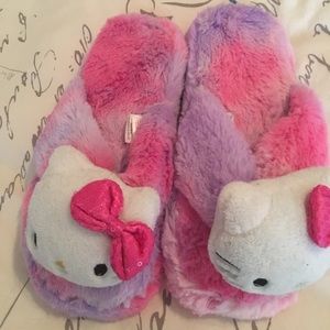 NWOT Hello Kitty Slippers