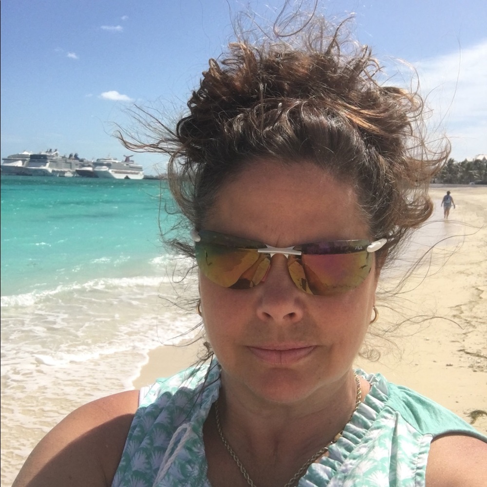 Meet your Posher, Loren