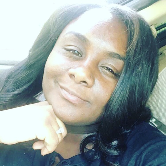 Meet your Posher, Brittany - Picture 1 of 1