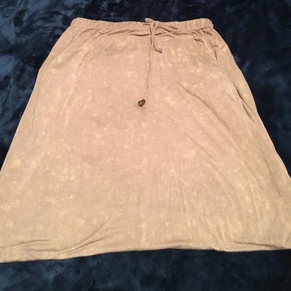 Maxi Length Skirts - Picture 2 of 4