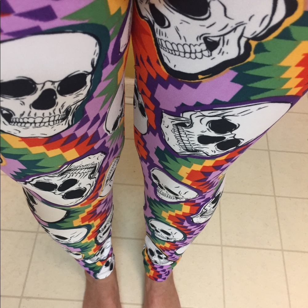 Lularoe Skull leggings OS