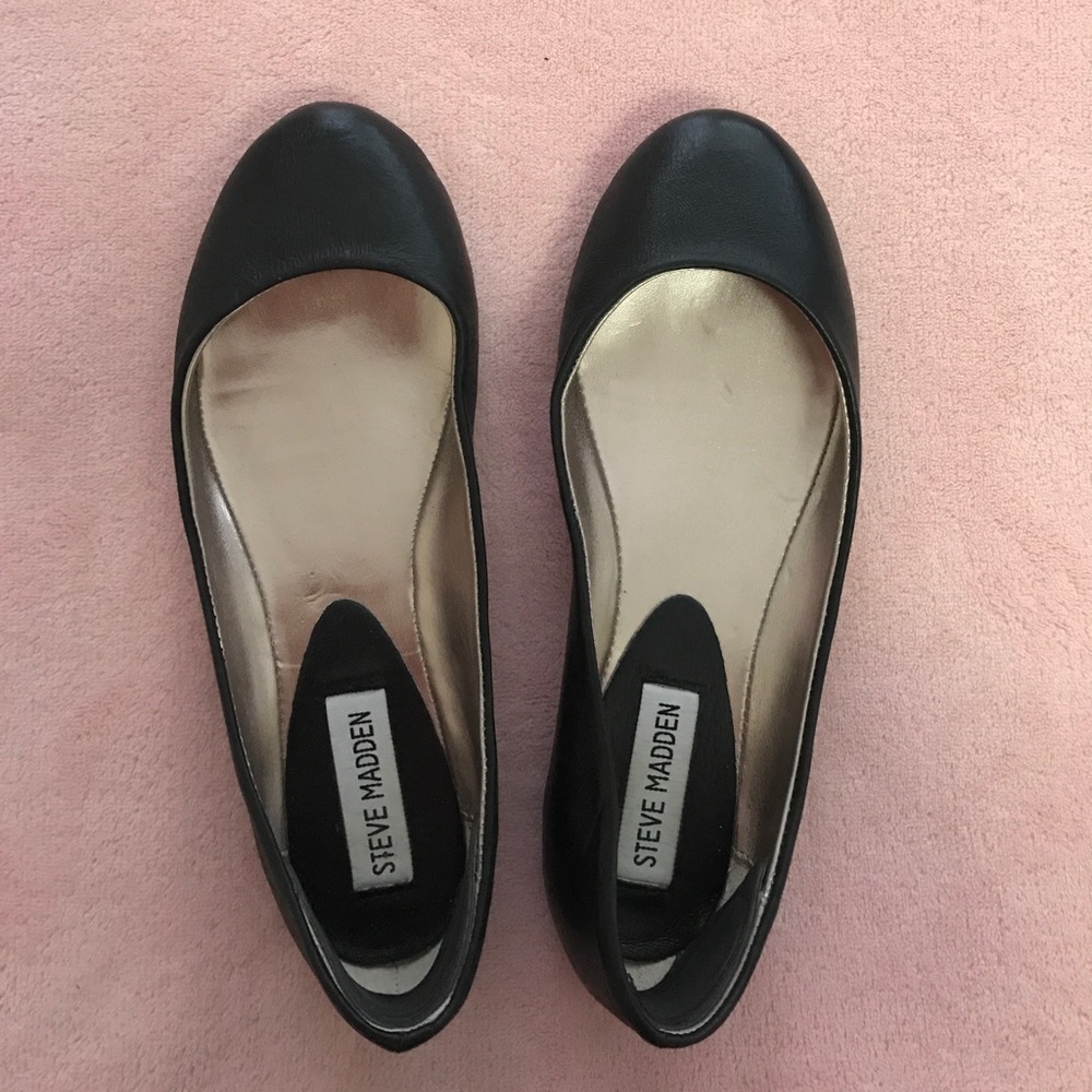 Steve Madden Black ballerina flats