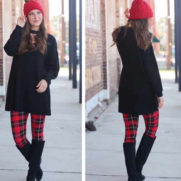 ◾️CHOKER STYLE OVERSIZED SWEATER◾️ - Picture 2 of 3